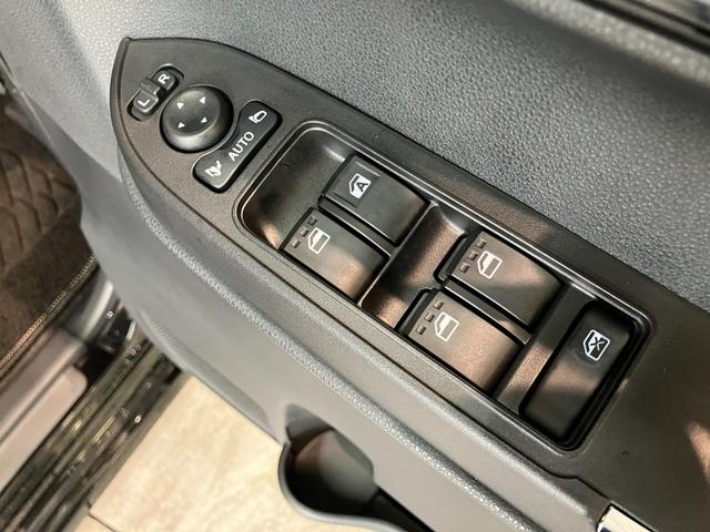タントカスタムＸリミテッド　９型ディスプレイオーディオ　フルセグ衝突被害軽減ブレーキ　コーナーセンサー　９型ディスプレイオーディオ　Ｂｌｕｅｔｏｏｔｈ　ＵＳＢ　バックカメラ　ＥＴＣ　両側電動スライドドア　前席シートヒーター　ＬＥＤ　レーダークルーズ　スマートキー（滋賀県）の中古車