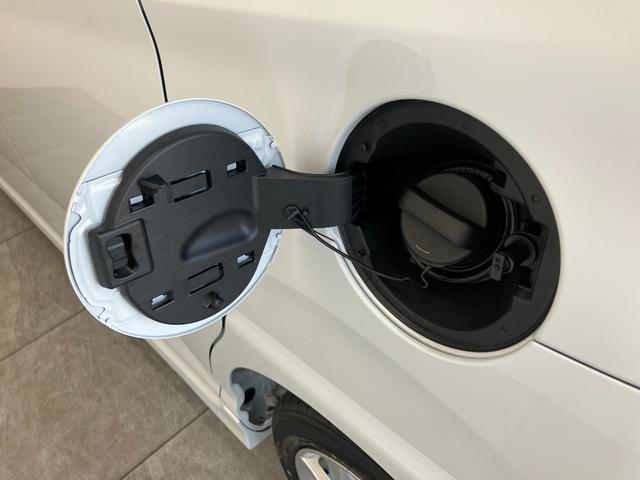 ムーヴＧ　９型ＤＡ　前席シートヒーター　届出済未使用車衝突被害軽減ブレーキ　コーナーセンサー　９型ディスプレイオーディオ　Ｂｌｕｅｔｏｏｔｈ　ＵＳＢ　バックカメラ　左側電動スライドドア　前席シートヒーター　ワイヤレス充電器　ＬＥＤ　オートエアコン（滋賀県）の中古車