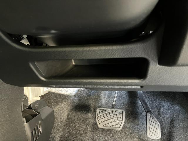 ムーヴＧ　９型ＤＡ　前席シートヒーター　届出済未使用車衝突被害軽減ブレーキ　コーナーセンサー　９型ディスプレイオーディオ　Ｂｌｕｅｔｏｏｔｈ　ＵＳＢ　バックカメラ　左側電動スライドドア　前席シートヒーター　ワイヤレス充電器　ＬＥＤ　オートエアコン（滋賀県）の中古車