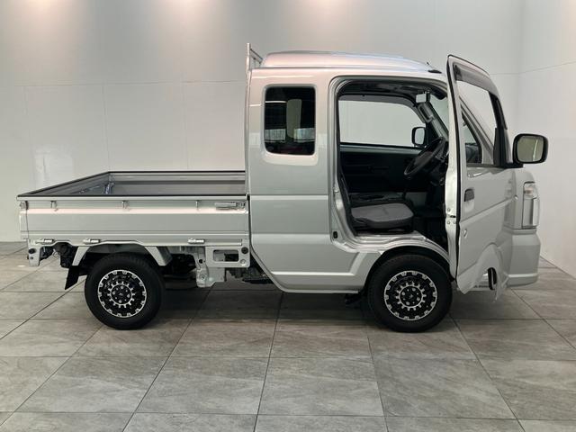 スーパーキャリイL 4WD AT車 フルセグナビ 社外アルミ キーレス衝突被害軽減ブレーキ リアコーナセンサー フルセグナビ DVD再生 Bluetooth 社外アルミ キーレスエントリー マニュアルレベリング エコアイドル パートタイム4WD(滋賀県)の中古車