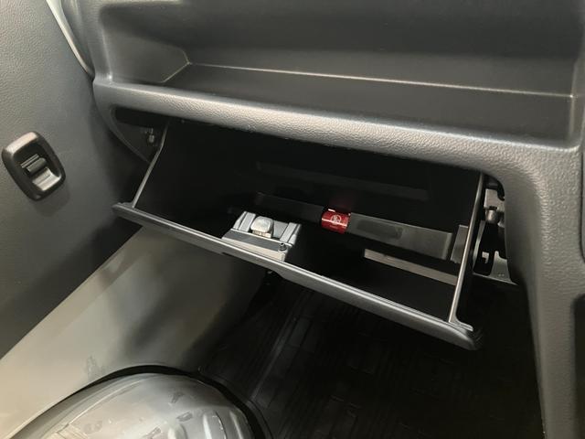 スーパーキャリイL 4WD AT車 フルセグナビ 社外アルミ キーレス衝突被害軽減ブレーキ リアコーナセンサー フルセグナビ DVD再生 Bluetooth 社外アルミ キーレスエントリー マニュアルレベリング エコアイドル パートタイム4WD(滋賀県)の中古車