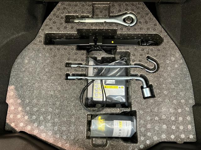 コペンローブＳ　リアコーナセンサー　フルセグナビ　パドルシフト電動オープンルーフ　フルセグナビ　ＤＶＤ再生　Ｂｌｕｅｔｏｏｔｈ　ＵＳＢ　ＭＯＭＯ製ハンドル　レカロシート　ビルシュタイン製ショックアブソーバー　シートヒーター　ＬＥＤ　オートエアコン　スマートキー（滋賀県）の中古車