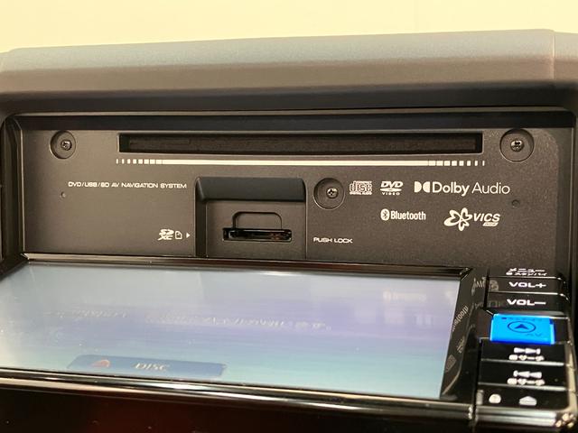 コペンローブＳ　リアコーナセンサー　フルセグナビ　パドルシフト電動オープンルーフ　フルセグナビ　ＤＶＤ再生　Ｂｌｕｅｔｏｏｔｈ　ＵＳＢ　ＭＯＭＯ製ハンドル　レカロシート　ビルシュタイン製ショックアブソーバー　シートヒーター　ＬＥＤ　オートエアコン　スマートキー（滋賀県）の中古車