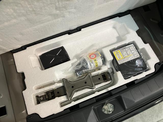 スペーシアカスタムＧＳ　フルセグナビ　左側電動スライド　ＨＩＤ　スマートキーフルセグナビ　ＤＶＤ再生　Ｂｌｕｅｔｏｏｔｈ　ＵＳＢ　左側電動スライドドア　ＨＩＤ　オートライト　オートエアコン　運転席シートヒーター　電動格納式ミラー　スマートキー　エコアイドル（滋賀県）の中古車
