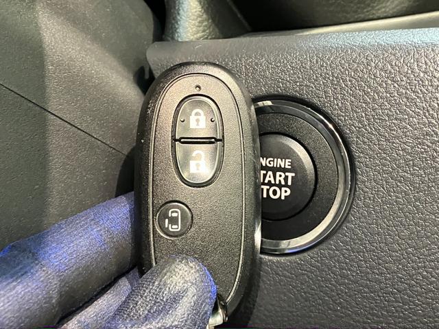 スペーシアカスタムＧＳ　フルセグナビ　左側電動スライド　ＨＩＤ　スマートキーフルセグナビ　ＤＶＤ再生　Ｂｌｕｅｔｏｏｔｈ　ＵＳＢ　左側電動スライドドア　ＨＩＤ　オートライト　オートエアコン　運転席シートヒーター　電動格納式ミラー　スマートキー　エコアイドル（滋賀県）の中古車