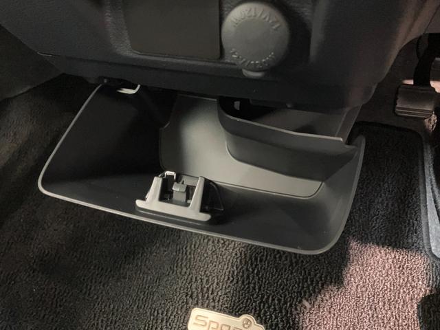 スペーシアカスタムＧＳ　フルセグナビ　左側電動スライド　ＨＩＤ　スマートキーフルセグナビ　ＤＶＤ再生　Ｂｌｕｅｔｏｏｔｈ　ＵＳＢ　左側電動スライドドア　ＨＩＤ　オートライト　オートエアコン　運転席シートヒーター　電動格納式ミラー　スマートキー　エコアイドル（滋賀県）の中古車