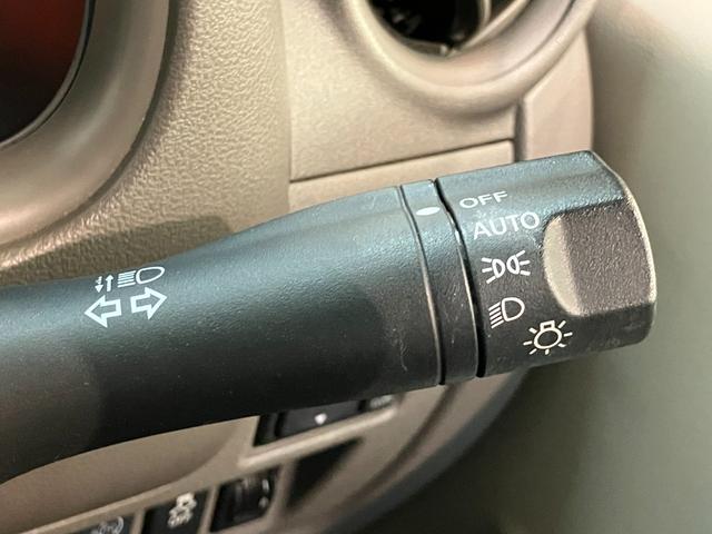 マーチＸ　Ｖセレクション　スマートキー　ＣＤステレオ　車検整備付ＣＤステレオ　社外アルミ　電動格納式ミラー　マニュアルレベリング　オートライト　スマートキー　エコアイドル（滋賀県）の中古車