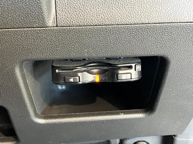 タントカスタムRSトップエディションSA2 ターボ ナビ Bカメラ衝突被害軽減ブレーキ フルセグナビ Bluetooth DVD再生 USB バックカメラ ETC 両側電動スライドドア LED オートライト オートエアコン スマートキー エコアイドル ターボ(滋賀県)の中古車