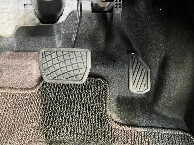 タントカスタムＸリミテッド　９型ディスプレイオーディオ　ドラレコ衝突被害軽減ブレーキ　コーナーセンサー　９型ディスプレイオーディオ　Ｂｌｕｅｔｏｏｔｈ　ＵＳＢ　Ｂカメラ　前後ドラレコ　両側電動スライドドア　前席シートヒーター　ＬＥＤ　レーダークルーズ　スマートキー（滋賀県）の中古車