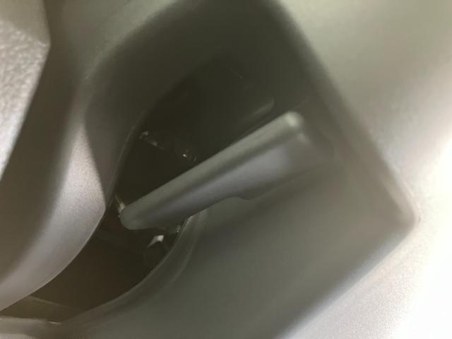 ムーヴＲＳ　ターボ　９型ＤＡ　シートヒーター　届出済未使用車衝突被害軽減ブレーキ　コーナーセンサー　９型ＤＡ　フルセグ　Ｂｌｕｅｔｏｏｔｈ　ＵＳＢ　バックカメラ　両側電動スライドドア　ＬＥＤ　レーダークルーズ　ワイヤレス充電器　前席シートヒーター　エコアイドル（滋賀県）の中古車