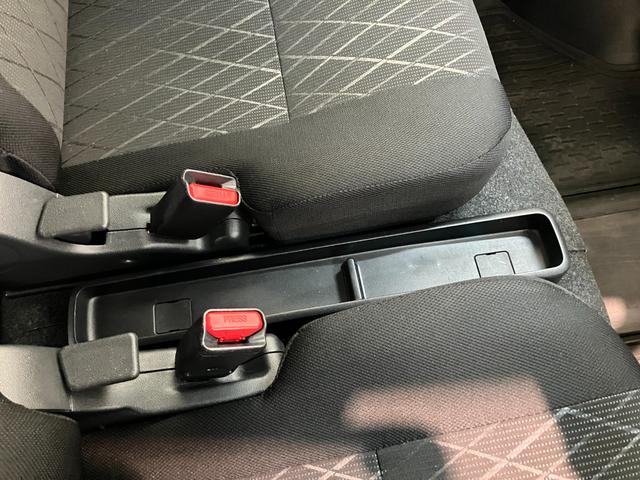 アトレーＲＳ　ターボ　４ＷＤ　フルセグナビ　バックカメラ　ドラレコ衝突被害軽減ブレーキ　コーナーセンサー　フルセグナビ　ＤＶＤ再生　Ｂｌｕｅｔｏｏｔｈ　ＵＳＢ　バックカメラ　前後ドラレコ　ＥＴＣ　ＴＶコントロール　両側電動スライドドア　ＬＥＤ　レーダークルーズ（滋賀県）の中古車