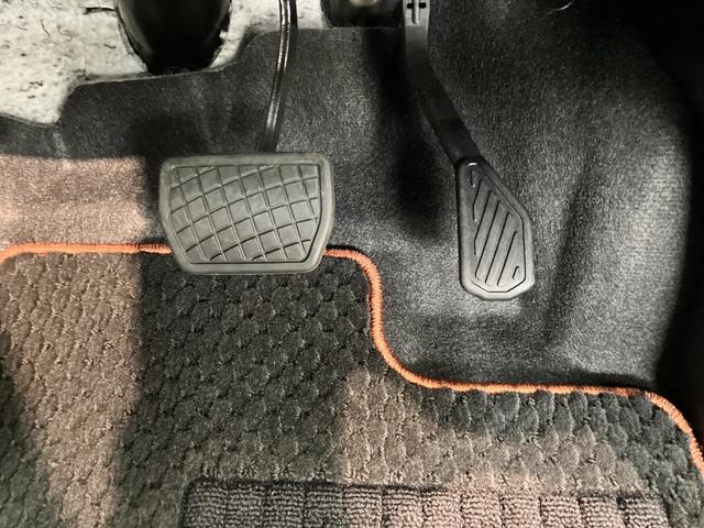 タントファンクロス　１０型ナビ　パノラマカメラ　前後ドラレコ衝突被害軽減ブレーキ　コーナーセンサー　１０型フルセグナビ　Ｂｌｕｅｔｏｏｔｈ　ＤＶＤ再生　ＵＳＢ　パノラマカメラ　前後ドラレコ　両側電動スライドドア　前席シートヒーター　ＬＥＤ　オートエアコン（滋賀県）の中古車