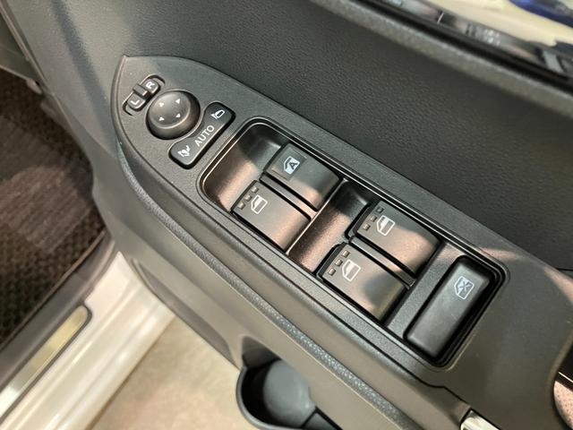 タントカスタムX フルセグナビ バックカメラ 前後ドラレコ LED衝突被害軽減ブレーキ コーナーセンサー フルセグナビ Bluetooth DVD再生 USB バックカメラ 前後ドラレコ 両側電動スライドドア 前席シートヒーター LED オートライト スマートキー(滋賀県)の中古車