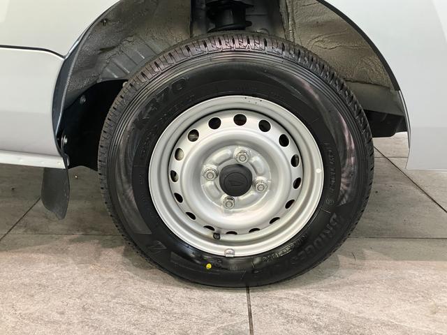 ハイゼットトラックスタンダード　４ＷＤ　５ＭＴ　キーレス　パワーウインドウ衝突被害軽減ブレーキ　リアコーナセンサー　ＣＤステレオ　ＬＥＤ　パワーウインドウ　マニュアルレベリング　キーレスエントリー　パートタイム４ＷＤ　５速マニュアルミッション車　タイヤ４本新品交換済み（滋賀県）の中古車