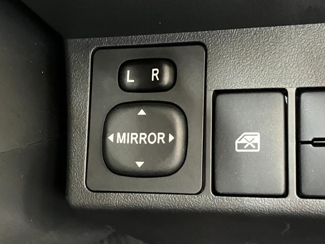 コペンＧＲスポーツ　リアコーナーセンサー　フルセグナビ　ＢＢＳＧＲ専用サスペンション　フルセグナビ　ＤＶＤ再生　Ｂｌｕｅｔｏｏｔｈ　ＵＳＢ　ＭＯＭＯ製ハンドル　パドルシフト　レカロシート　ＢＢＳアルミホイール　シートヒーター　ＬＥＤ　オートエアコン　スマートキー（滋賀県）の中古車