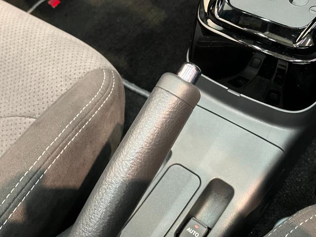 コペンＧＲスポーツ　リアコーナーセンサー　フルセグナビ　ＢＢＳＧＲ専用サスペンション　フルセグナビ　ＤＶＤ再生　Ｂｌｕｅｔｏｏｔｈ　ＵＳＢ　ＭＯＭＯ製ハンドル　パドルシフト　レカロシート　ＢＢＳアルミホイール　シートヒーター　ＬＥＤ　オートエアコン　スマートキー（滋賀県）の中古車