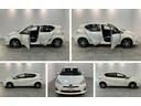 ＣＤステレオ　ＥＴＣ車載器　オートライト　オートエアコン　スマートキー　全席パワーウインドウ　電動格納式ドアミラー　マニュアルレベリング　チルトステアリング　シートリフター　車検整備付（滋賀県）の中古車