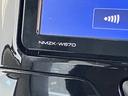 フルセグナビ　Ｂｌｕｅｔｏｏｔｈ　ＤＶＤ再生　ＵＳＢ入力端子　バックカメラ　左側電動スライドドア　運転席シートヒーター　オートエアコン　スマートキー　セキュリティアラーム　エコアイドル（滋賀県）の中古車