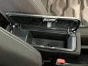 衝突被害軽減ブレーキ　コーナーセンサー　バックカメラ（ナビ装着時用）　前席シートヒーター　電動パーキングブレーキ　ＬＥＤヘッドライト　オートライト　オートエアコン　スマートキー　エコアイドル（滋賀県）の中古車