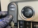 追突被害軽減ブレーキ　スマアシ３　スマートキー　運転席シートヒーター　オートエアコン　フルセグナビ　ＤＶＤ　Ｂｌｕｅｔｏｏｔｈ　ＵＳＢ　バックカメラ　ドラレコ（滋賀県）の中古車