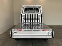 追突被害軽減ブレーキ　スマアシ３ｔ　ＬＥＤ　キーレス　荷台作業灯　パートタイム４ＷＤ　Ｈｉ−Ｌｏ切替　デフロック　リヤ４枚リーフスプリング　ＣＤステレオ（滋賀県）の中古車