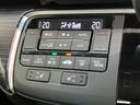追突被害軽減ブレーキ　９インチフルセグナビ　バックカメラ　ＤＶＤ　Ｂｌｕｅｔｏｏｔｈ　ＵＳＢ　ＥＴＣ　レーダークルーズコントロール　両側電動スライドドア　ＬＥＤヘッド　オートエアコン　スマートキー（滋賀県）の中古車