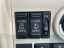 追突被害軽減ブレーキ　スマアシ２　ＬＥＤヘッドライト　スマートキー　両側電動スライドドア　オートエアコン　フルセグナビ　ＤＶＤ　Ｂｌｕｅｔｏｏｔｈ　ＵＳＢ　ＥＴＣ車載器　ナビ連動ドラレコ　エコアイドル（滋賀県）の中古車