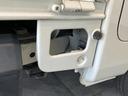 ５ＭＴ　パートタイム４ＷＤ　エアコン　パワステ　ＡＭ／ＦＭラジオ　ＥＴＣ（滋賀県）の中古車