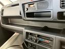 ５ＭＴ　パートタイム４ＷＤ　エアコン　パワステ　ＡＭ／ＦＭラジオ　ＥＴＣ（滋賀県）の中古車