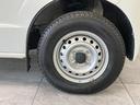 パートタイム４ＷＤ　５速ミッション　ＡＭ／ＦＭラジオ　キーレスエントリー　マニュアルレベリング　マニュアルエアコン（滋賀県）の中古車