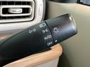 衝突被害軽減ブレーキ　ワンセグナビ　バックカメラ　ＥＴＣ車載器　運転席シートヒーター　ＨＩＤ　オートライト　オートエアコン　スマートキー　エコアイドル（滋賀県）の中古車