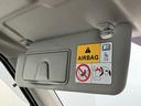 衝突被害軽減ブレーキ　ワンセグナビ　バックカメラ　ＥＴＣ車載器　運転席シートヒーター　ＨＩＤ　オートライト　オートエアコン　スマートキー　エコアイドル（滋賀県）の中古車