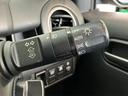 衝突被害軽減ブレーキ　フルセグナビ　ＤＶＤ再生　Ｂｌｕｅｔｏｏｔｈ　ＵＳＢ　バックカメラ　ＥＴＣ　オートライト　オートエアコン　スマートキー　電動格納式ドアミラー　エコアイドル（滋賀県）の中古車