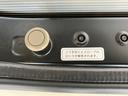 車いす乗降車　フルセグナビ　ＤＶＤ再生　Ｂｌｕｅｔｏｏｔｈ　ＵＳＢ　キーレス　電動格納式ドアミラー　マニュアルレベリング　マニュアルエアコン　エコアイドル　ウインチリモコン（滋賀県）の中古車