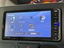 車いす乗降車　フルセグナビ　ＤＶＤ再生　Ｂｌｕｅｔｏｏｔｈ　ＵＳＢ　キーレス　電動格納式ドアミラー　マニュアルレベリング　マニュアルエアコン　エコアイドル　ウインチリモコン（滋賀県）の中古車