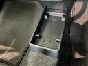 衝突被害軽減ブレーキ　　コーナーセンサー　フルセグナビ　バックカメラ　ＤＶＤ再生　Ｂｌｕｅｔｏｏｔｈ　ＵＳＢ　オートライト　マニュアルレベリング　マニュアルエアコン　キーレスエントリー　エコアイドル（滋賀県）の中古車
