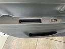 衝突被害軽減ブレーキ　　コーナーセンサー　フルセグナビ　バックカメラ　ＤＶＤ再生　Ｂｌｕｅｔｏｏｔｈ　ＵＳＢ　オートライト　マニュアルレベリング　マニュアルエアコン　キーレスエントリー　エコアイドル（滋賀県）の中古車