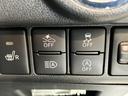 衝突被害軽減ブレーキ　スマアシ３　全周囲カメラ（ナビ装着時用）　ＥＴＣ車載器　運転席シートヒーター　ＬＥＤヘッドライト　オートライト　オートエアコン　スマートキー　エコアイドル　セキュリティアラーム（滋賀県）の中古車