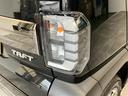 衝突被害軽減ブレーキ　コーナーセンサー　バックカメラ（ナビ装着時用）　シートヒーター　電動パーキング　スカイフィールトップ　ＬＥＤ　オートエアコン　スマートキー　レーダークルーズコントロール（滋賀県）の中古車