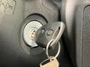 衝突被害軽減ブレーキ　コーナーセンサー　バックカメラ（ナビ装着時用）　オートライト　マニュアルレベリング　マニュアルエアコン　キーレスエントリー　エコアイドル（滋賀県）の中古車