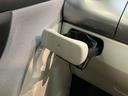 衝突被害軽減ブレーキ　スマアシ３　フルセグナビ　バックカメラ　前後ドラレコ　ＥＴＣ　ＤＶＤ再生　Ｂｌｕｅｔｏｏｔｈ　ＵＳＢ　前後ドラレコ　前席シートヒーター　オートエアコン　オートライト　スマートキー（滋賀県）の中古車