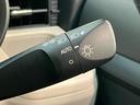 衝突被害軽減ブレーキ　ディスプレイオーディオ　バックカメラ　ＤＶＤ再生　Ｂｌｕｅｔｏｏｔｈ　ＵＳＢ　運転席シートヒーター　ＬＥＤヘッドライト　オートライト　オートエアコン　スマートキー　エコアイドル（滋賀県）の中古車