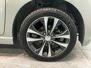 衝突被害軽減ブレーキ ワンセグナビ バックカメラ パドルシフト シートヒーター クルーズコントロール LEDヘッドライト オートライト オートエアコン 電動格納式ミラー スマートキー エコアイドル(滋賀県)の中古車