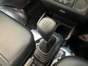 衝突被害軽減ブレーキ　コーナーセンサー　パートタイム４ＷＤ　ＡＭ／ＦＭラジオ　マニュアルエアコン　マニュアルレベリング　オートライト（滋賀県）の中古車