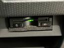 衝突被害軽減ブレーキ　ＣＤステレオ　ＥＴＣ　シートヒーター　オートエアコン　スマートキー　電動格納式ミラー　マニュアルレベリング　エコアイドル　ダウンヒルアシストコントロール（滋賀県）の中古車