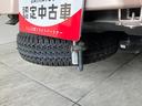 ４ＡＴ　ＡＭ／ＦＭラジオ　マニュアルエアコン　マニュアルレベリング　キーレスエントリー　パワーウインドウ（滋賀県）の中古車