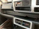 ４ＡＴ　ＡＭ／ＦＭラジオ　マニュアルエアコン　マニュアルレベリング　キーレスエントリー　パワーウインドウ（滋賀県）の中古車