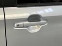 衝突被害軽減ブレーキ　コーナーセンサー　９型ディスプレイオーディオ　フルセグ　Ｂｌｕｅｔｏｏｔｈ　ＵＳＢ　バックカメラ　左側電動スライドドア　ＬＥＤ　ワイヤレス充電器　スマートキー　エコアイドル（滋賀県）の中古車