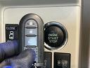 衝突被害軽減ブレーキ　フルセグナビ　Ｂｌｕｅｔｏｏｔｈ　ＤＶＤ再生　ＵＳＢ　ＥＴＣ　左側電動スライドドア　オートライト　オートエアコン　スマートキー　マニュアルレベリング　電格ミラー　エコアイドル（滋賀県）の中古車