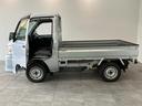 エアコン　パワステ　ＡＭ／ＦＭラジオ　荷台作業灯　ゲートプロテクター　荷台マット　バッテリーカバー　パートタイム４ＷＤ　５速マニュアルミッション車　タイヤ４本新品交換済み（滋賀県）の中古車
